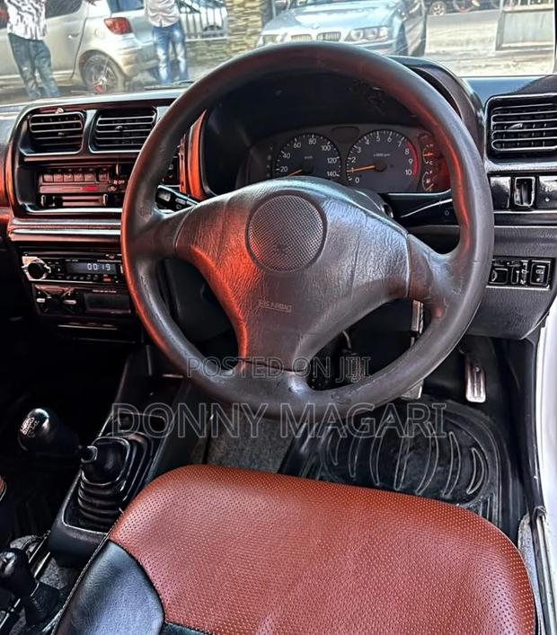 Suzuki Jimny 2005 White