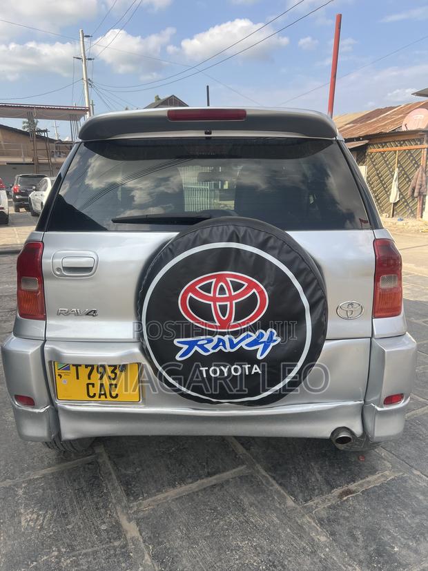 Toyota RAV4 1.8 2004 Silver