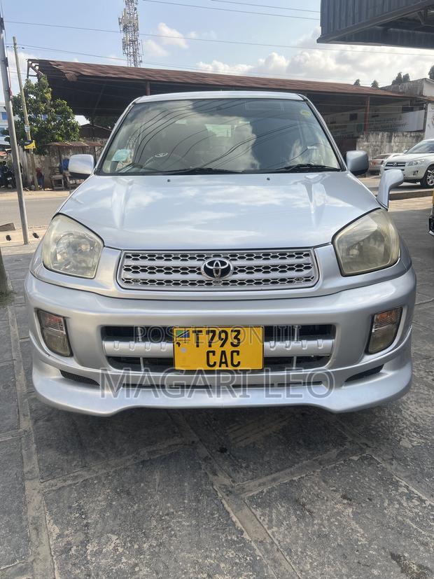 Toyota RAV4 1.8 2004 Silver