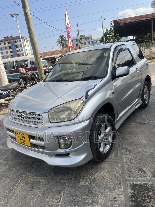Toyota RAV4 1.8 2004 Silver
