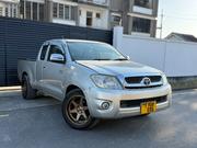 Toyota Hilux 2011 Silver for sale