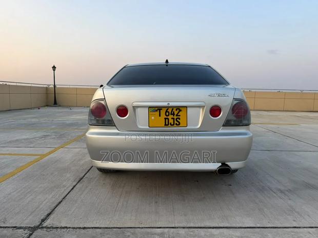 Toyota Altezza 2004 Silver