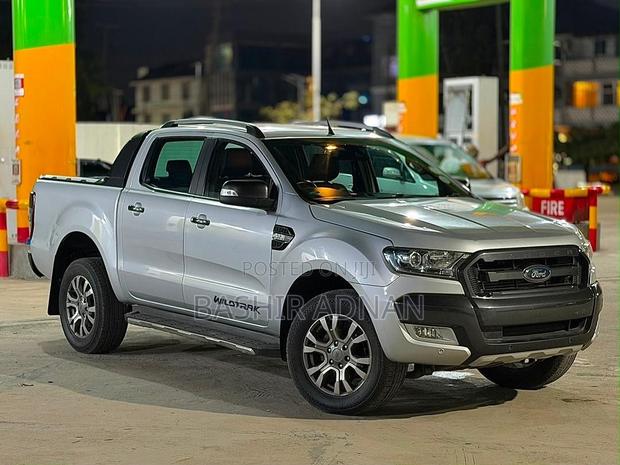 Ford Ranger Wildtrak 2017 Silver