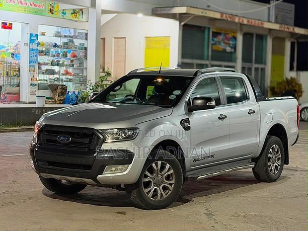 Ford Ranger Wildtrak 2017 Silver