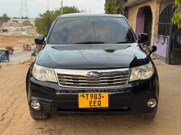 Subaru Forester 2010 Black