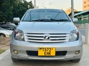 Toyota IST 2006 Silver for sale