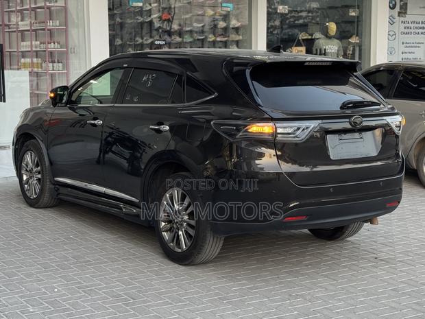 Toyota Harrier 2015 Gray