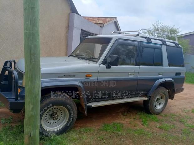 Toyota Land Cruiser Prado 1996 Silver