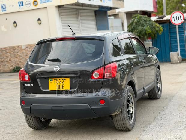 Nissan Dualis 2008 Black