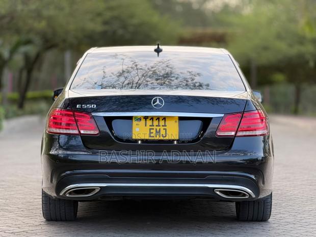 Mercedes-Benz E550 2015 Black