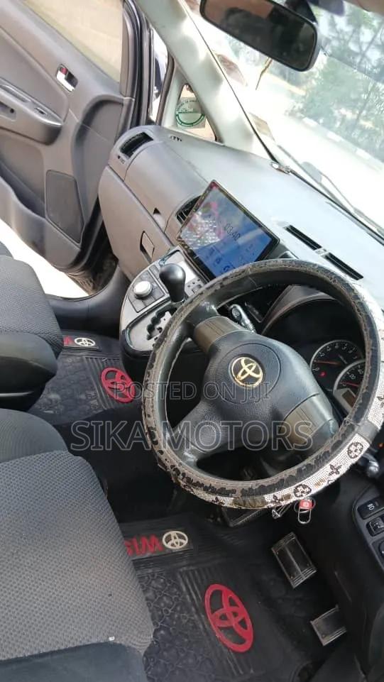 Toyota Wish 2006 Black