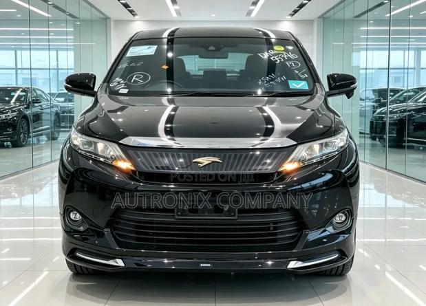 Toyota Harrier 2015