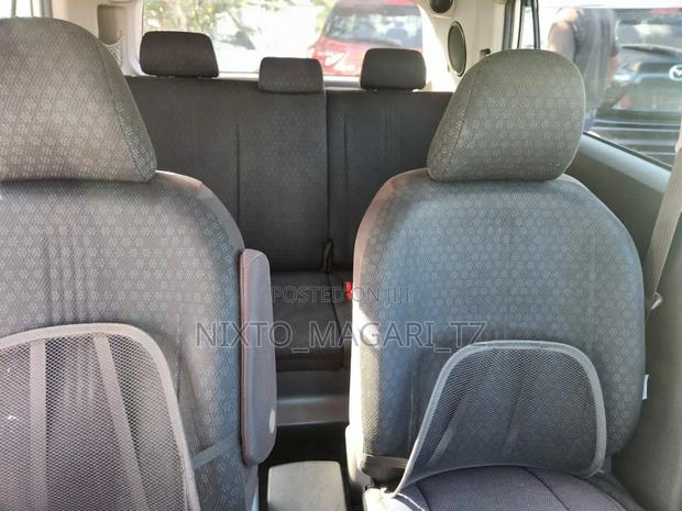 Toyota Corolla Rumion 2008 Black