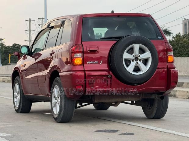 Toyota RAV4 2004 Maroon