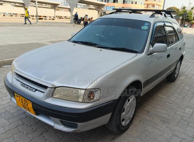 Toyota Carib 2000 Silver