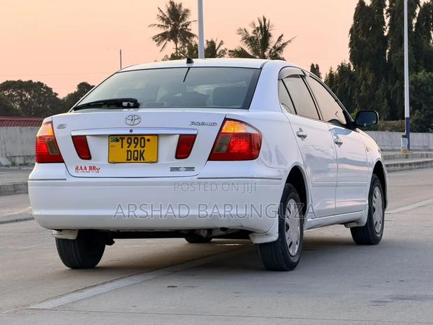 Toyota Premio 2002 White