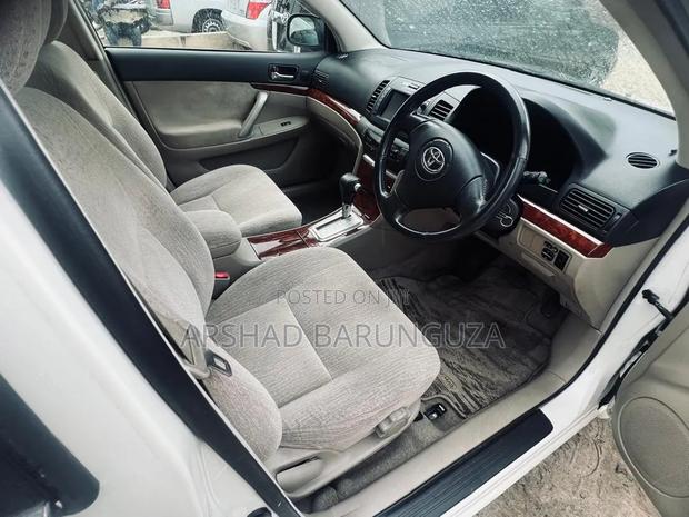 Toyota Premio 2003 White