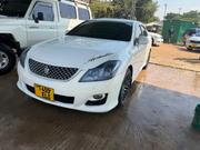 Toyota Crown 2010 White for sale