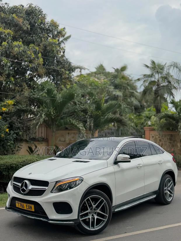 Mercedes-Benz GLE-Class 2017 Pearl