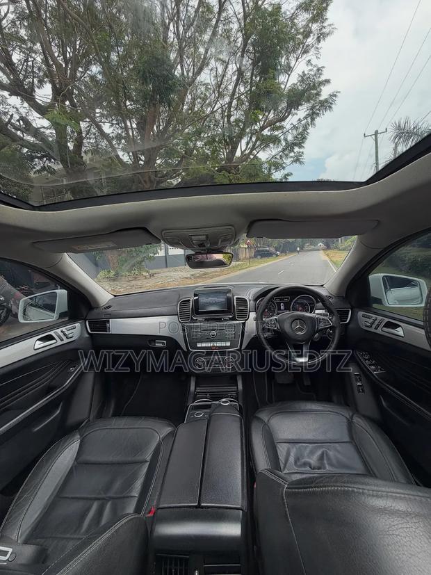 Mercedes-Benz GLE-Class 2017 Pearl