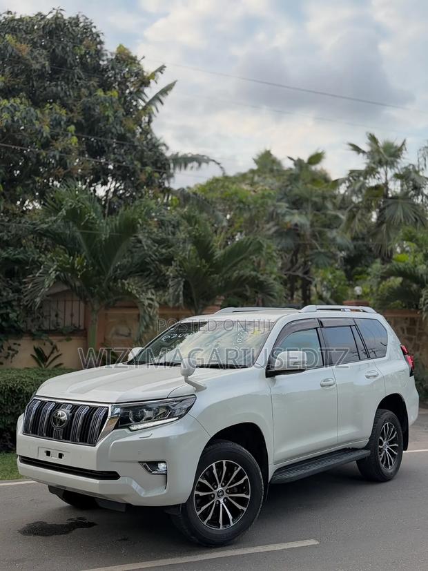 Toyota Land Cruiser Prado 2020 White