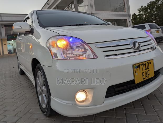 Toyota Raum 1.5 FWD 2006 Pearl