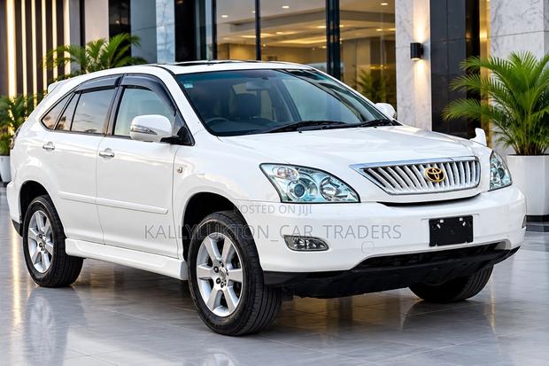 Toyota Harrier 2016 White
