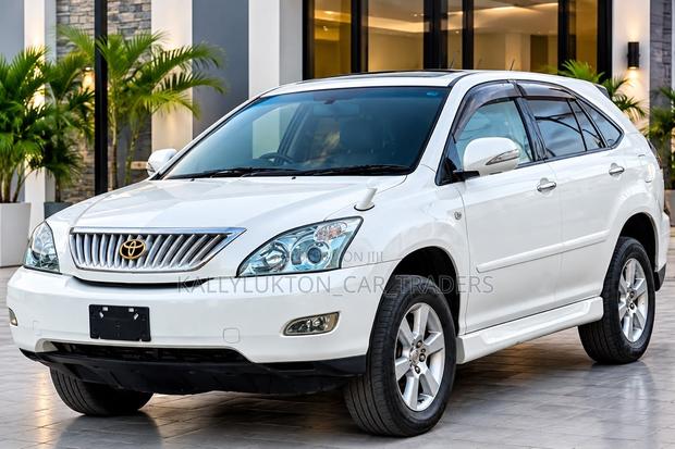 Toyota Harrier 2016 White