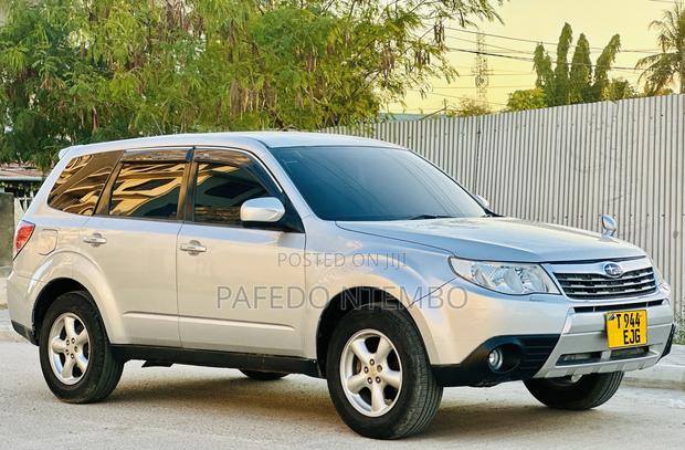 Subaru Forester 2009 Silver