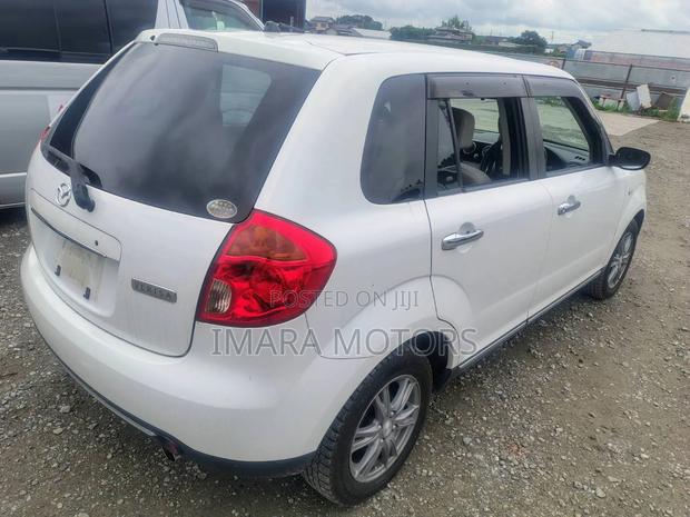 Mazda Verisa 2011 White