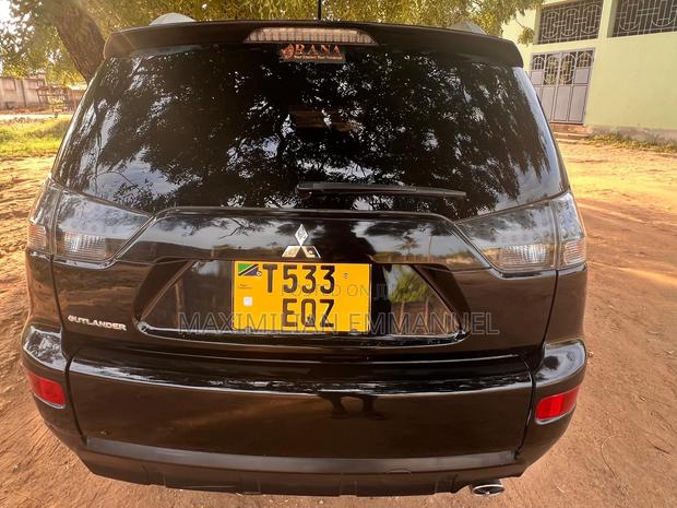 Mitsubishi Outlander 2006 Black