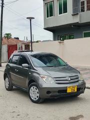Toyota IST 2005 Gray for sale
