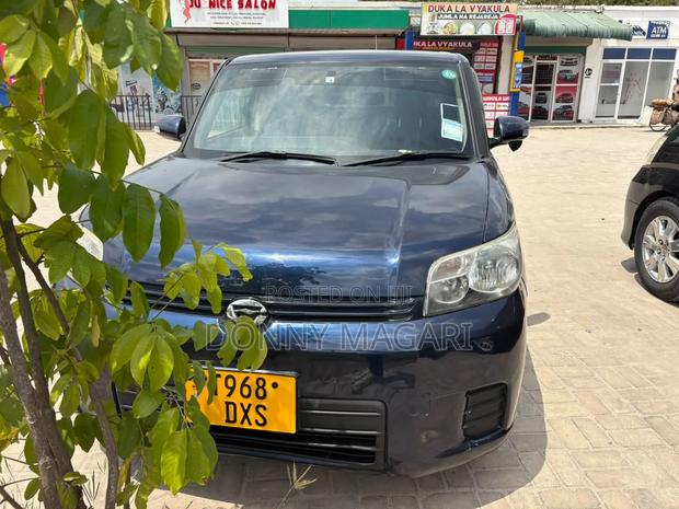 Toyota Corolla Rumion 2009 Blue