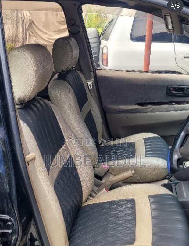 Toyota Gaia 2001 Black