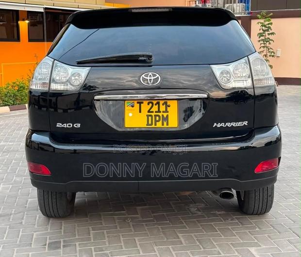 Toyota Harrier 2006 Black