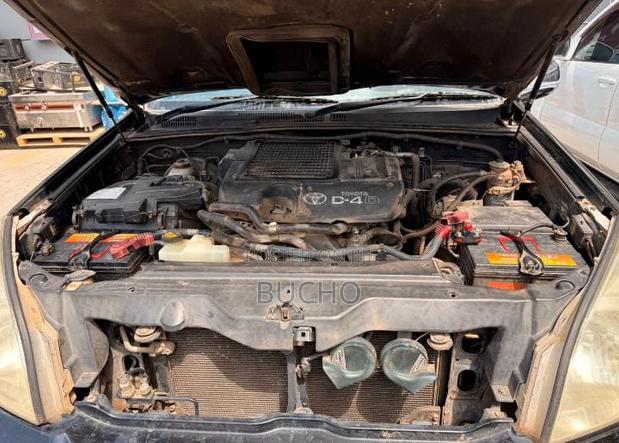 Toyota Land Cruiser Prado 2005 Black