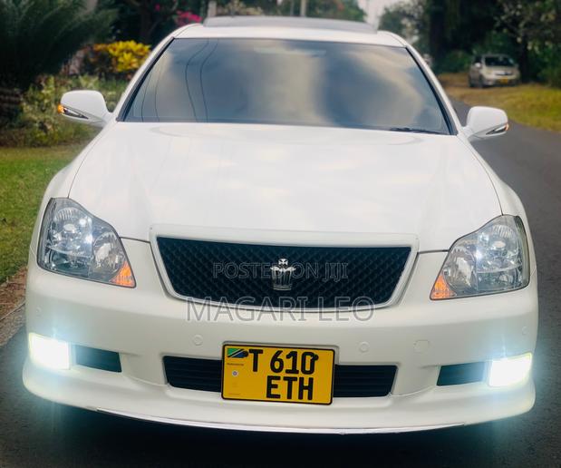Toyota Crown 2007 Pearl