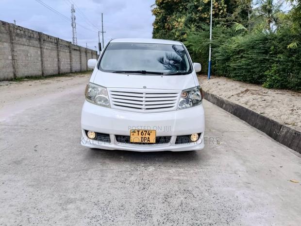 Toyota Alphard 2006 White