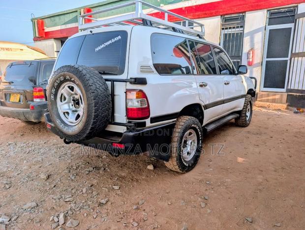Toyota Land Cruiser 2007 Pearl
