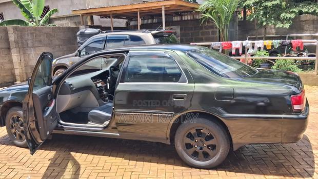 Toyota Cresta 1998 Matt Black