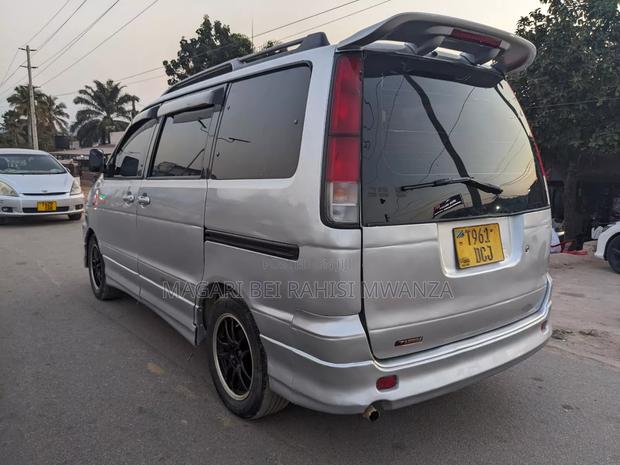 Toyota Noah 2008 Silver