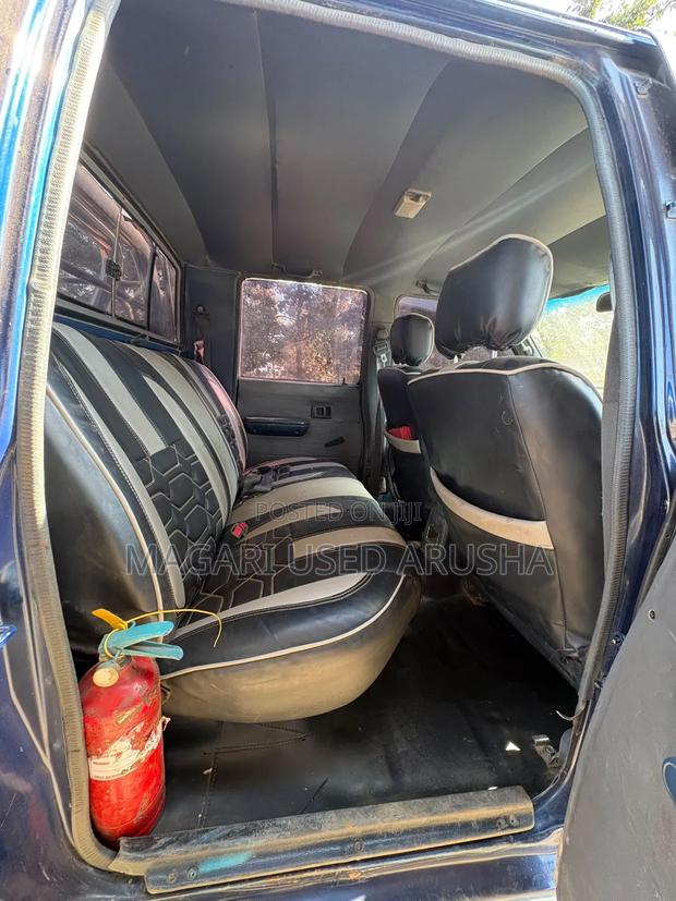 Toyota Hilux 2000