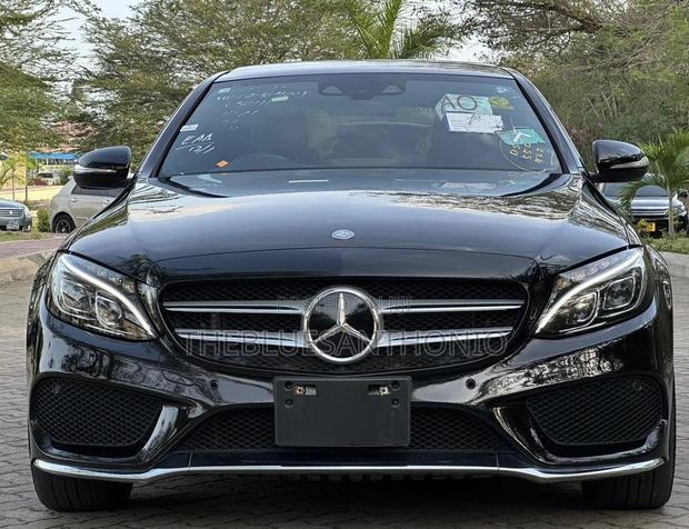 Mercedes-Benz C-Class 2016 Black