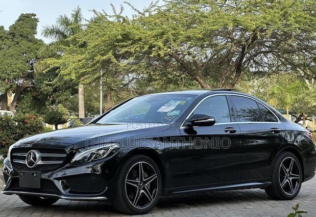 Mercedes-Benz C-Class 2016 Black