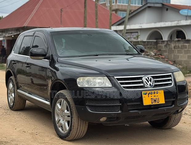 Volkswagen Touareg 2005 Black