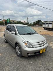 Toyota IST 2004 Silver for sale