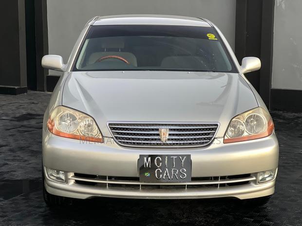Toyota Mark II 2.0 RWD 2004 Silver