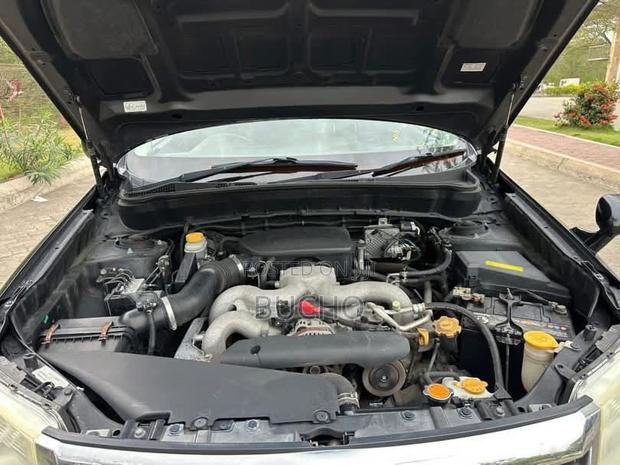 Subaru Forester 2010 Black