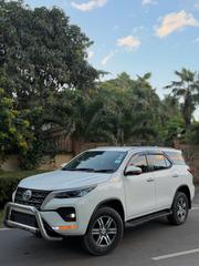 Toyota Fortuner 2021 White for sale