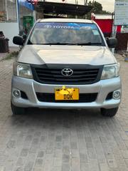 Toyota Hilux 2013 Silver for sale